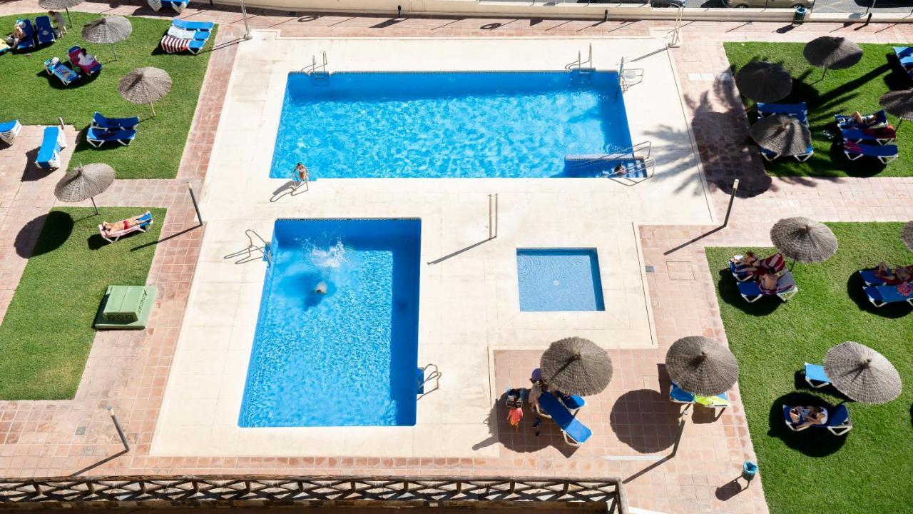 Aloha Apartamentos. Primera línea de playa. Vista al mar. Benalmádena Exterior foto