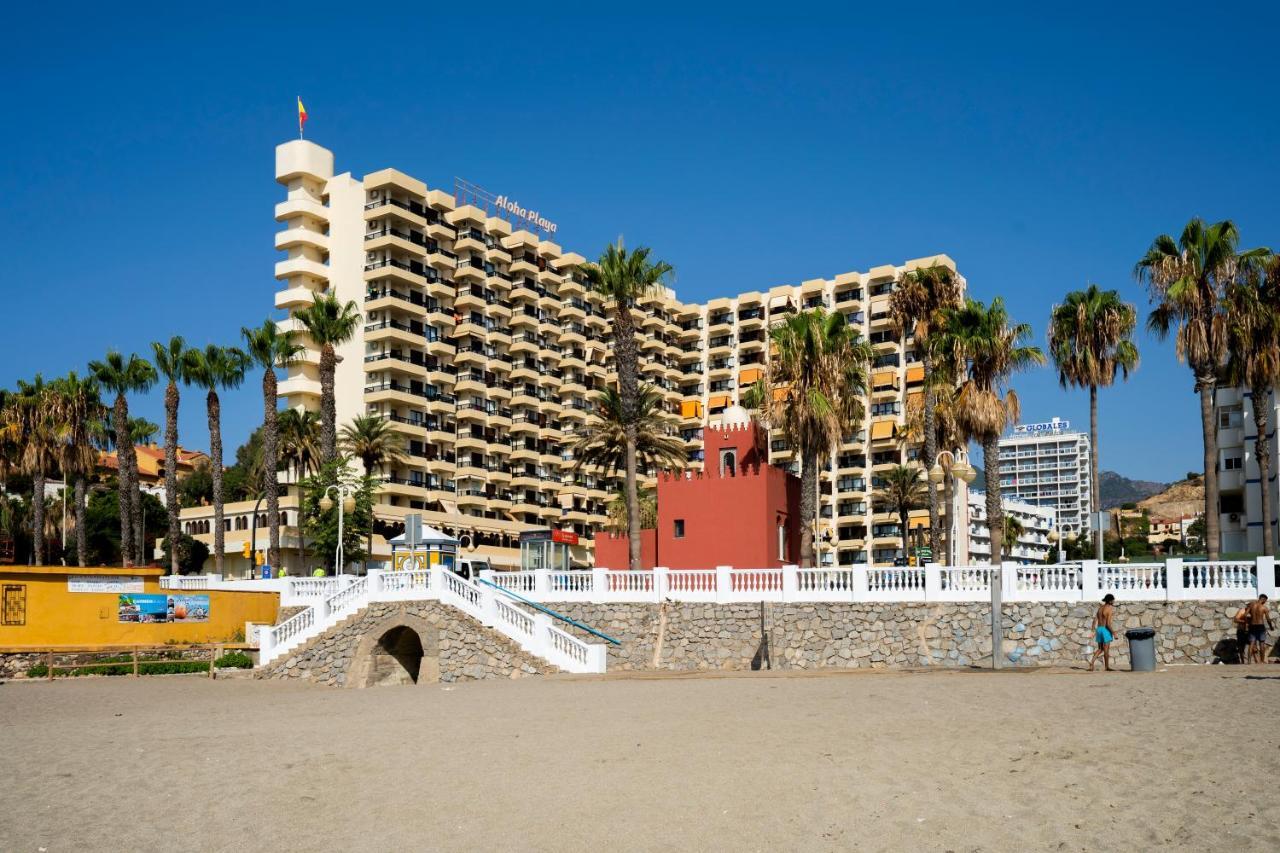 Aloha Apartamentos. Primera línea de playa. Vista al mar. Benalmádena Exterior foto